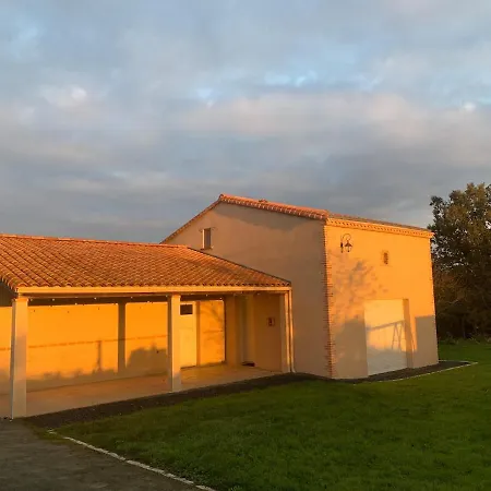 Holiday home La Foretrie A 20 Min Du Grand Parc Saint-Prouant